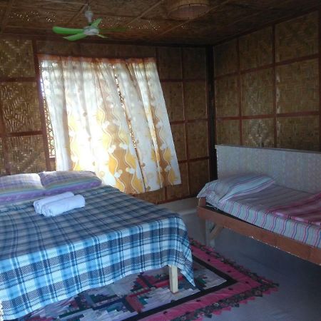 Overview Hostel Loon Екстер'єр фото